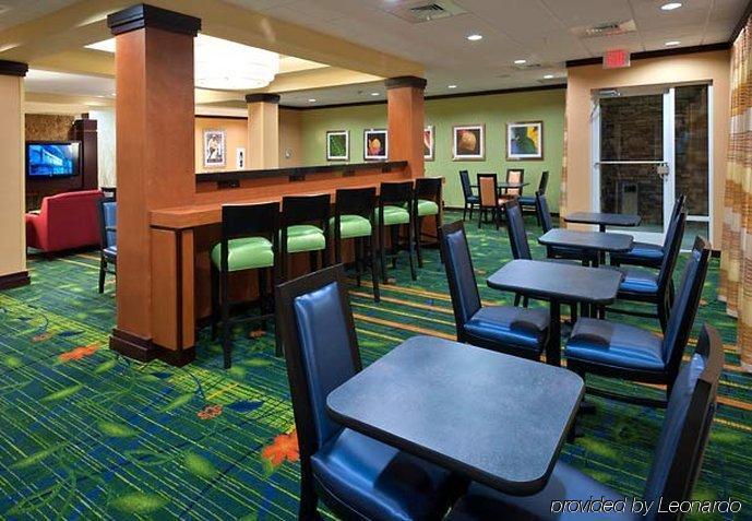 Fairfield Inn & Suites By Marriott Tallahassee Central Restoran fotoğraf